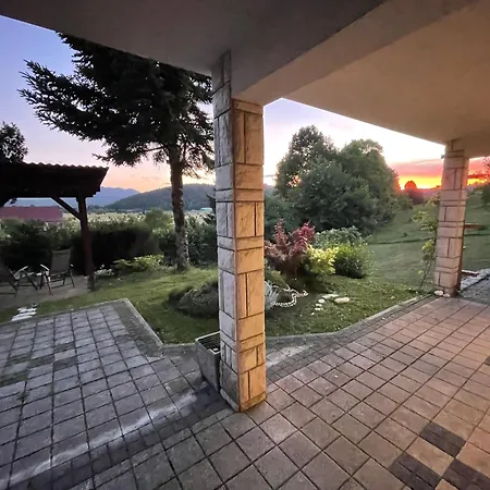 Apartma Losko Церкница