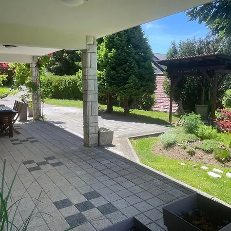Apartma Losko Appartamento *